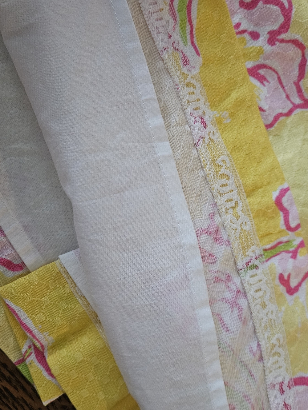 Lilly Pulitzer Amberly Dress Starfruit Day Lilly Floral Yellow Pink Size 10 NWT - Picture 5 of 11